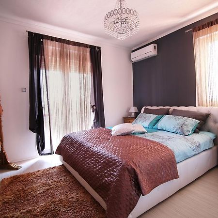 Villa Long Island Luxury Residence, Sali Dugi Otok-Private Parking,Next To Beach Номер фото