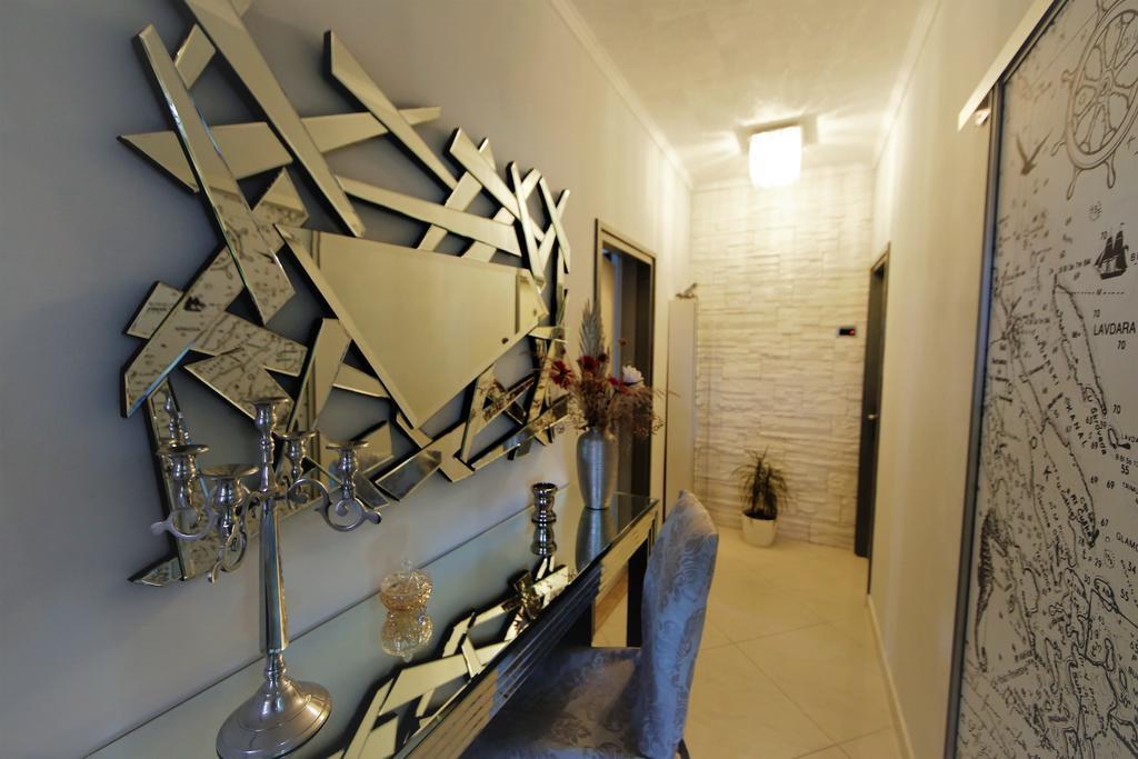 Villa Long Island Luxury Residence, Sali Dugi Otok-Private Parking,Next To Beach Екстер'єр фото